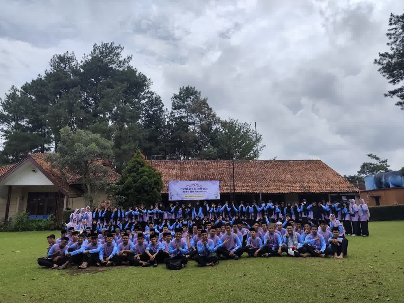 Kegiatan siswa SMPIT Al-Bina