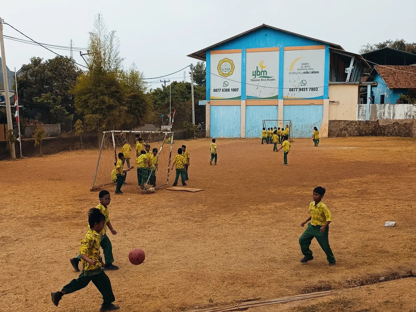 Pendidikan Yang Tidak Berhenti di Nilai Rapor